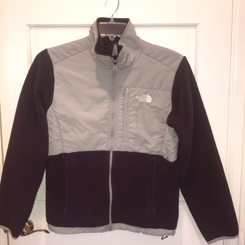 ⭐️ The North Face Denali Plum Color Fleece ⭐️
